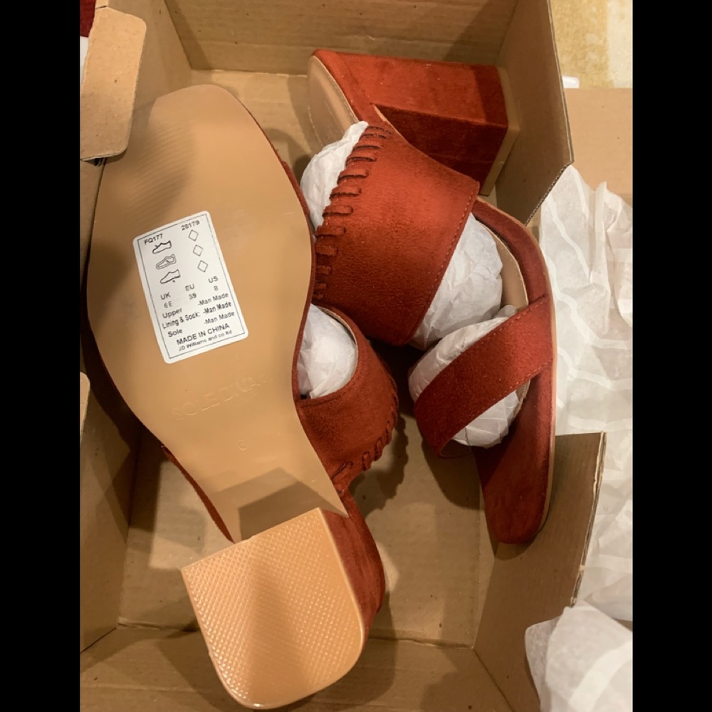 Open toe heel